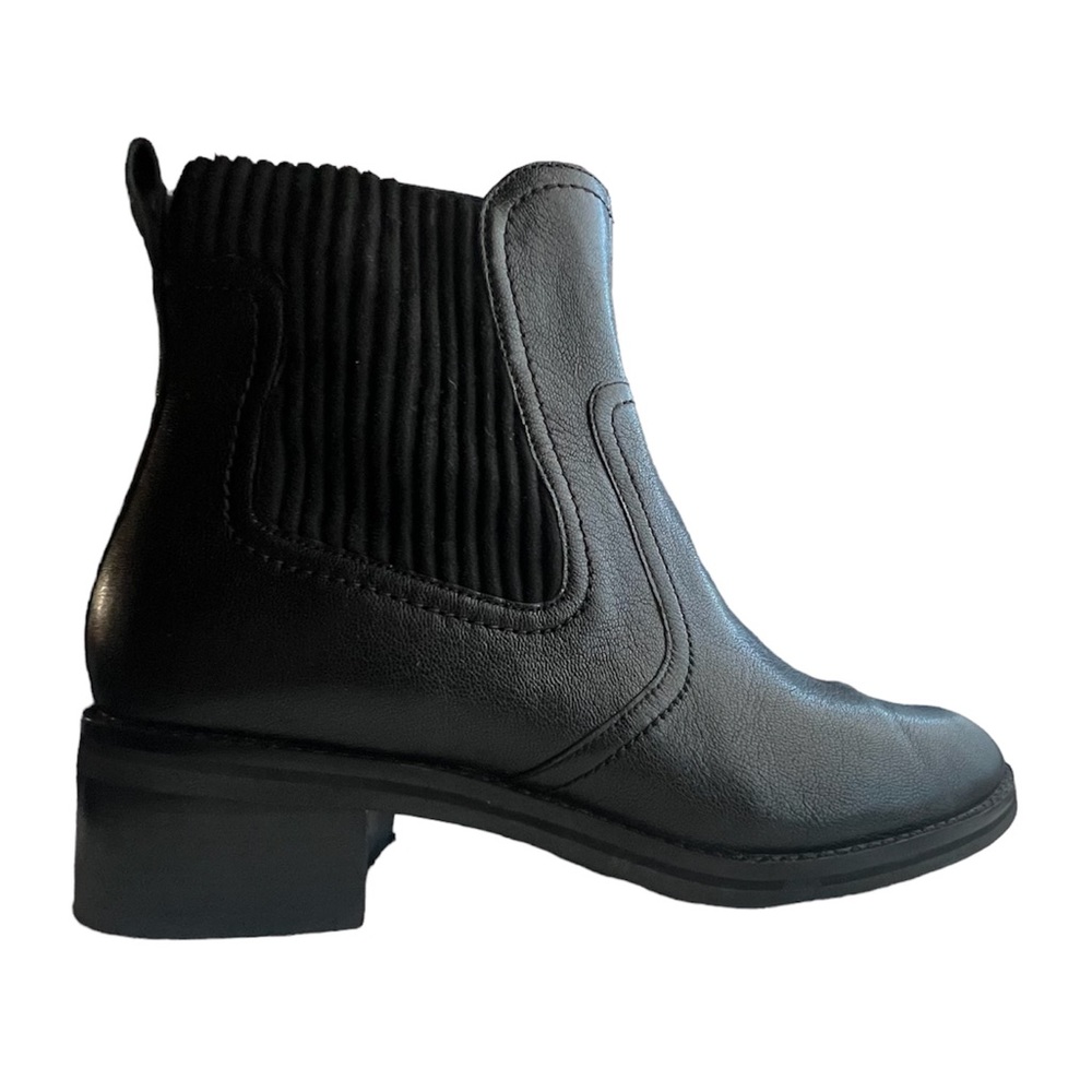 Cole Haan Peetz pebbled leather Chelsea Boots Water Resistant Black 8.5 8 1/2
